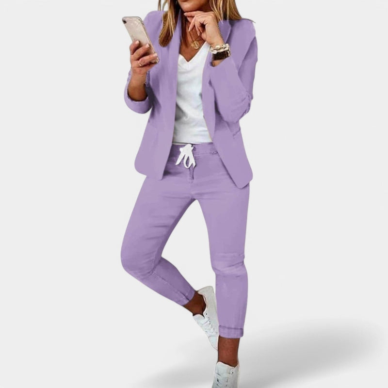 Aurosa Blazer & Trousers Set – Elegant & Comfortable Blazer Set for Any Occasion